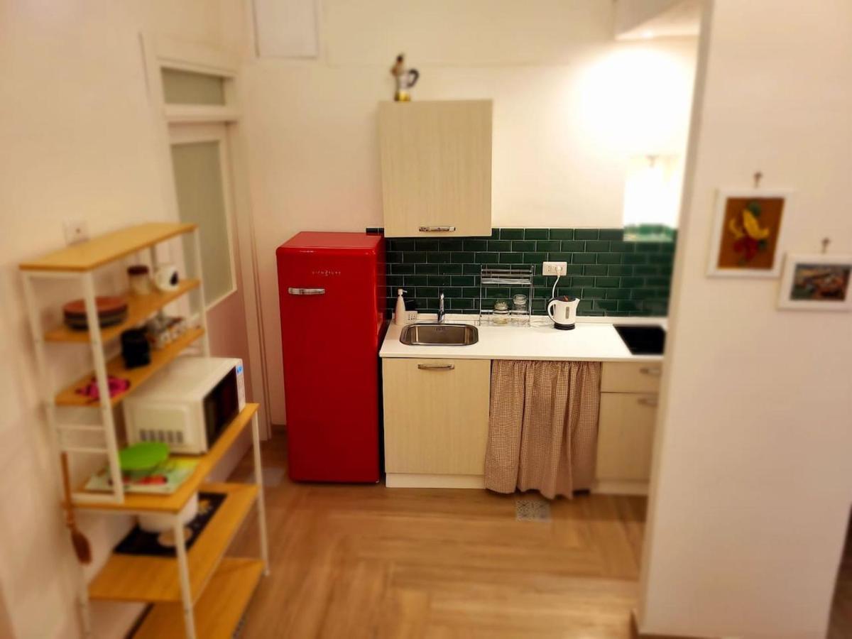 Suite Apartment Casa Lu Наполи Екстериор снимка