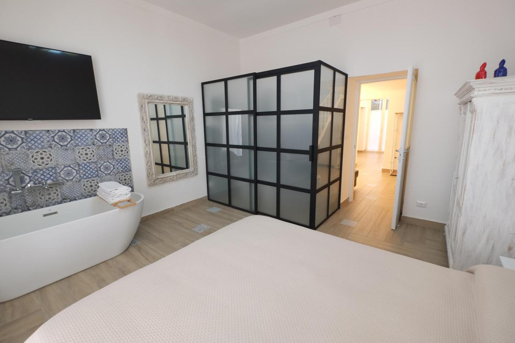 Suite Apartment Casa Lu Наполи Екстериор снимка