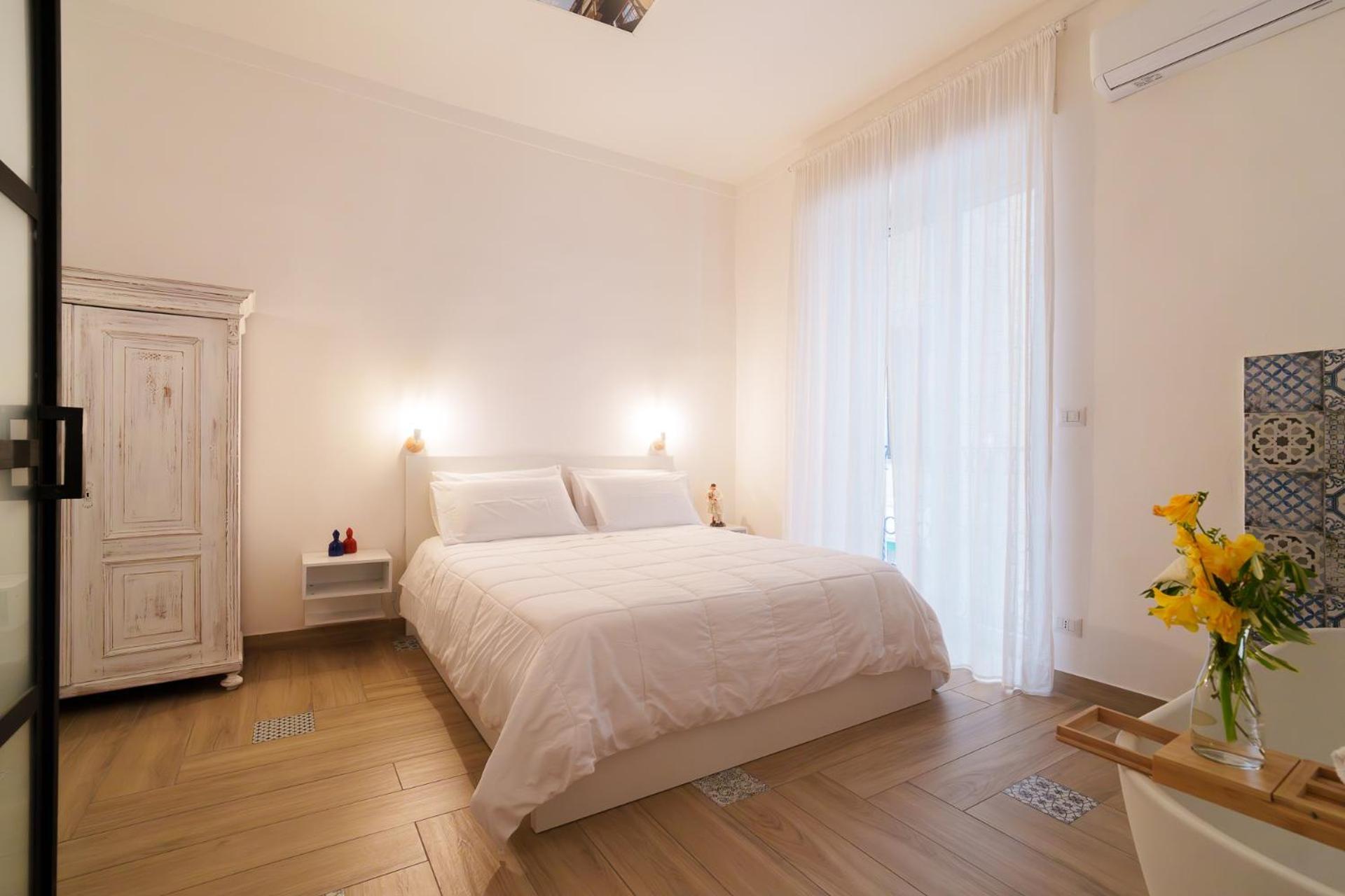 Suite Apartment Casa Lu Наполи Екстериор снимка