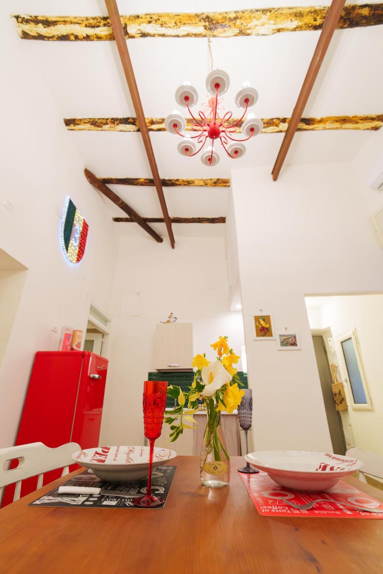 Suite Apartment Casa Lu Наполи Екстериор снимка